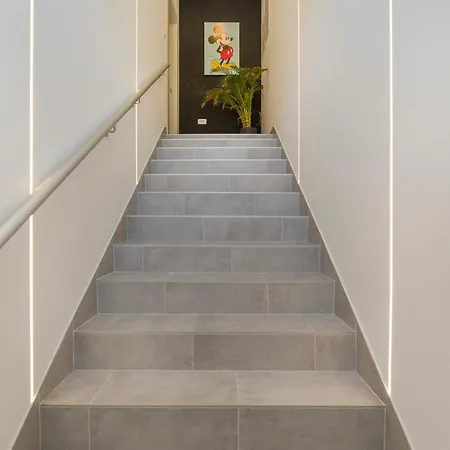 Joy Apartment *
