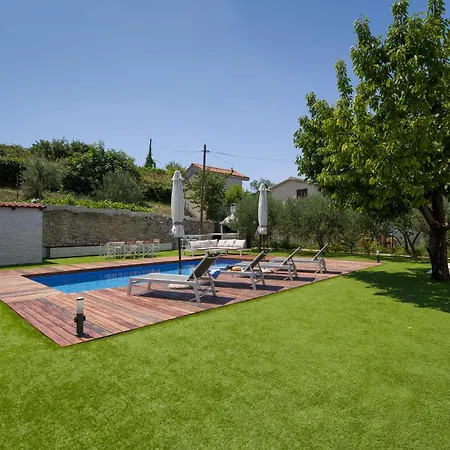 Apartament Joy With Heated Pool And Foodbal Split